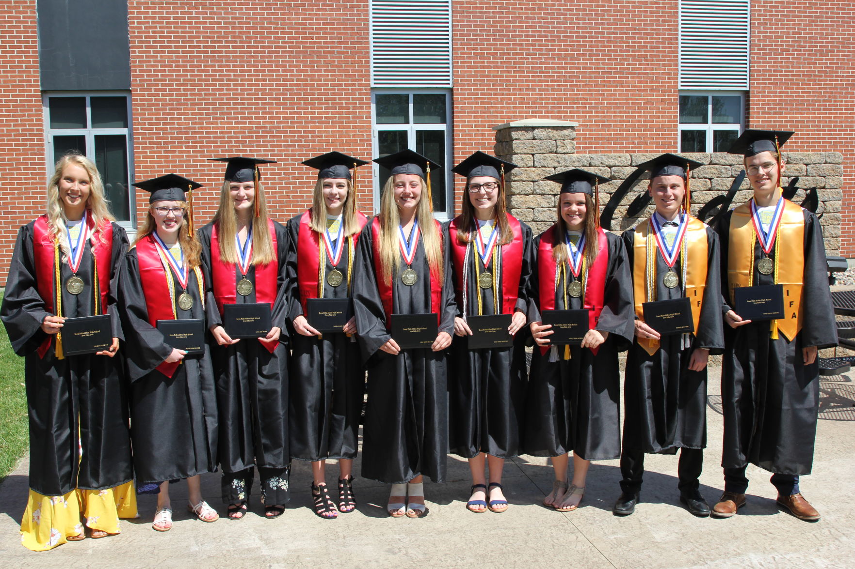 IFA_Valedictorians_7511.JPG